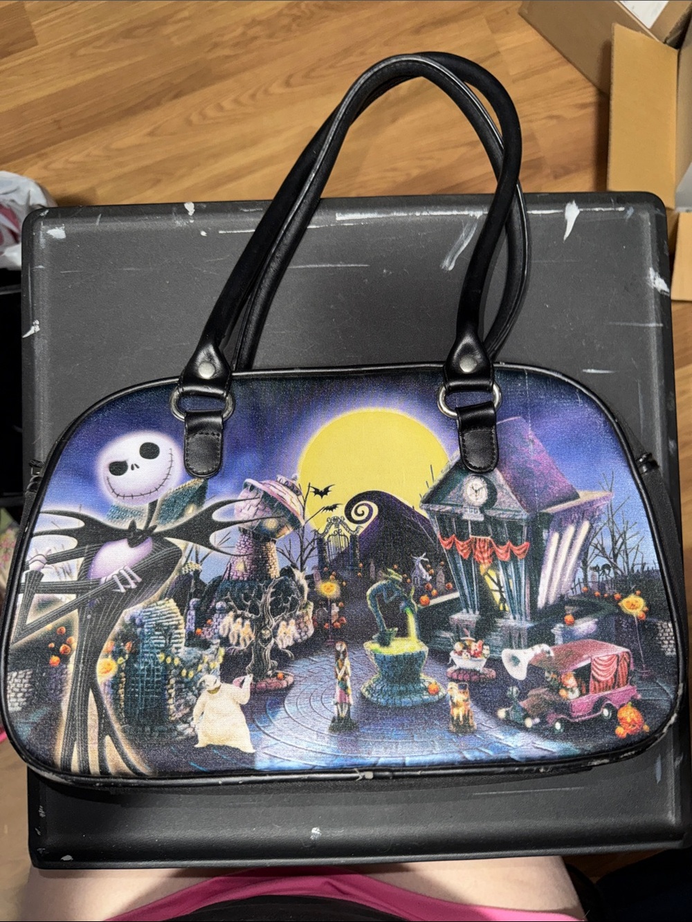 Bradford Exchange Nightmare Before Christmas Scene Handbag - Picture 3 of 16